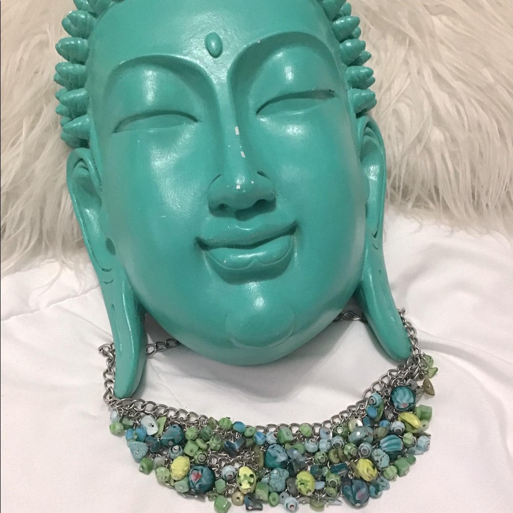 Silvertone, turquoise, and green necklace.